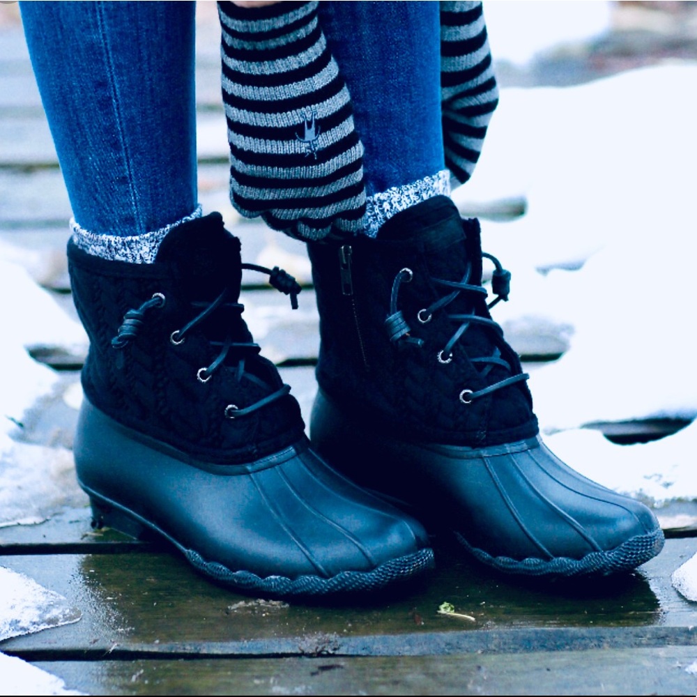 SOLD//New Women’s Sperry Top Spider Rainboots